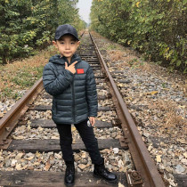 Male and female Childrens Army Green light and thin section Down Clothes Kid Camouflate Winter Cotton Jersey Coat Army Coat Army Coat Of Arms