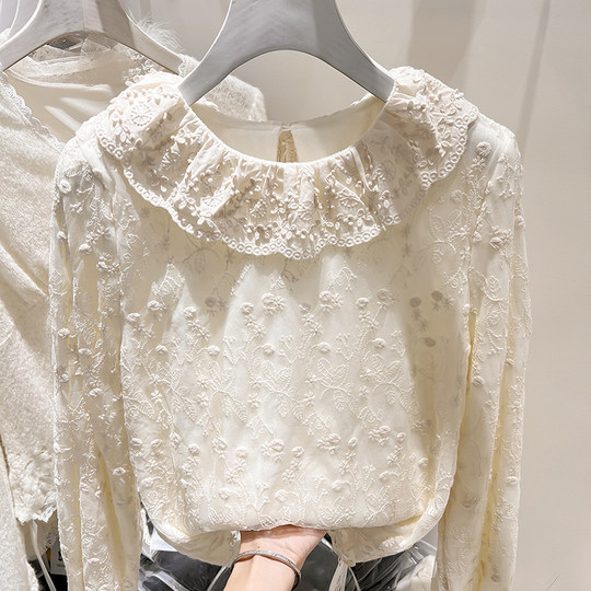 2025新款韩国气质显瘦娃娃领刺绣加厚保暖长袖纯色蕾丝上衣女冬季