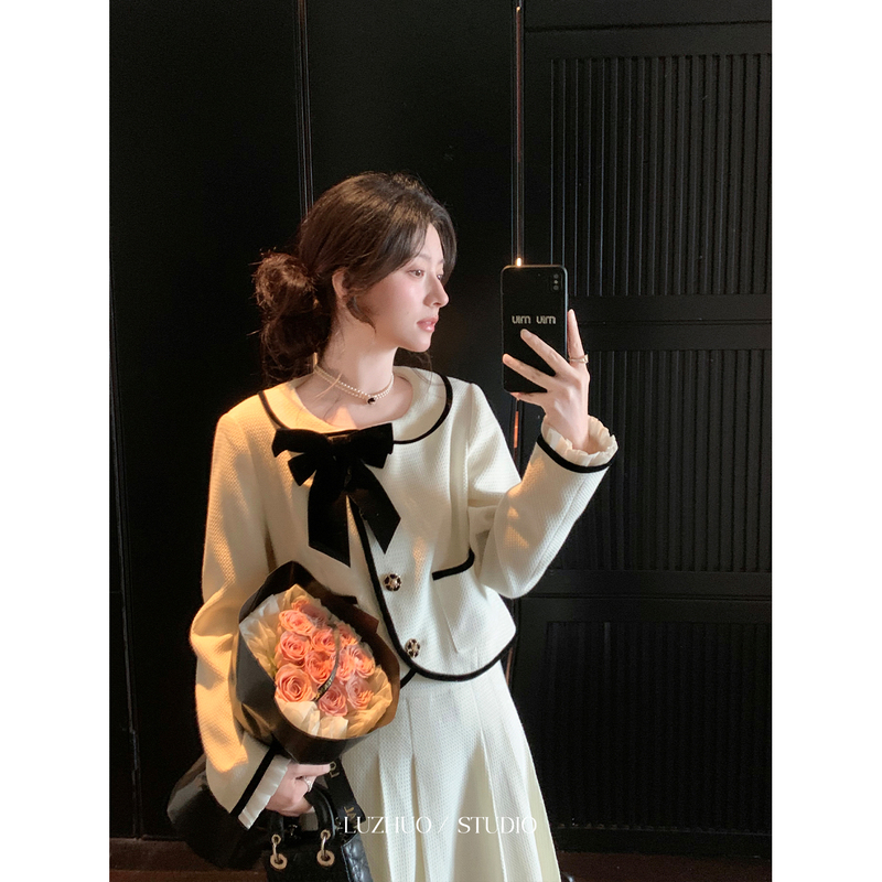 Aunt Lu and Uncle Zhuo's "Jenny's Journey" French-Style Short Jacket Suit for Women, Autumn High-End Small Dress