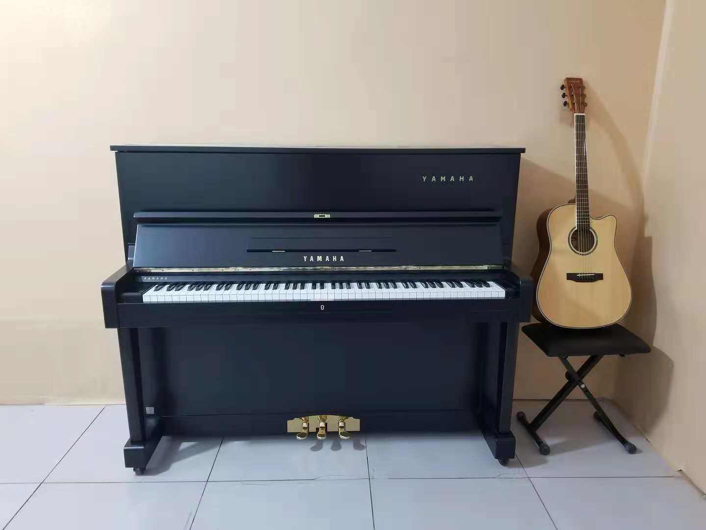 Japanese original imported second-hand Yamaha piano adult U1 U1F U1G U1M U1A test class beginning