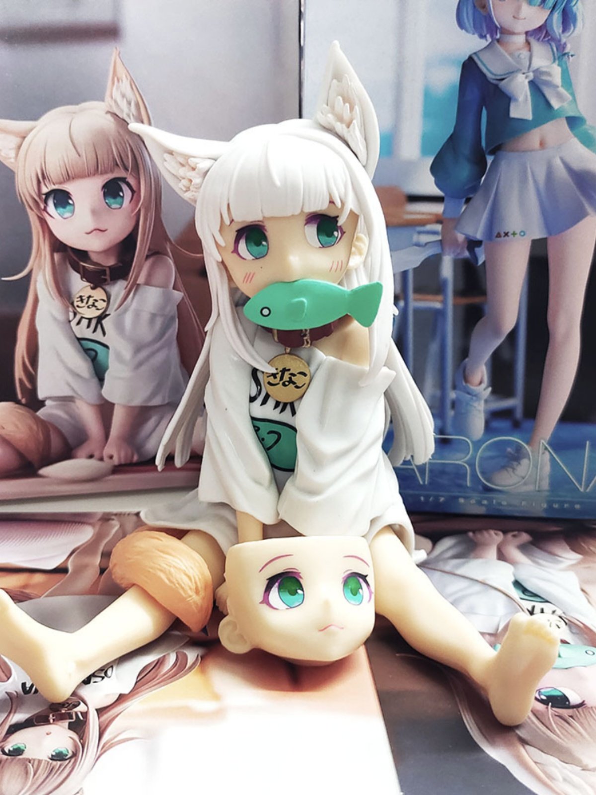 二次元桌宠手办黄豆粉可爱机箱手办潮玩