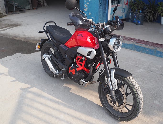 Suitable for the new CBF190TR bumper, CB190SS Country four EFI SDH175-10 drop bar