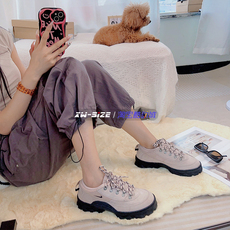 товар из китая 向往体育 nike/耐克lahar女子厚底麂皮增高马丁靴子dd0060 db9953