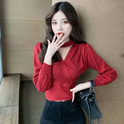 The owner's own fried chicken beauty hanging neck deep V-neck bottoming shirt women's autumn and winter red sweater wear knitted tops outside