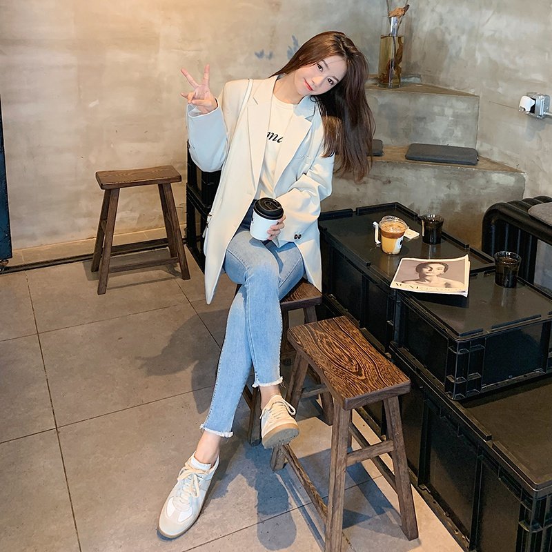 Blazer women's 2022 spring new small temperament fashion casual professional Korean version of the British style suit
