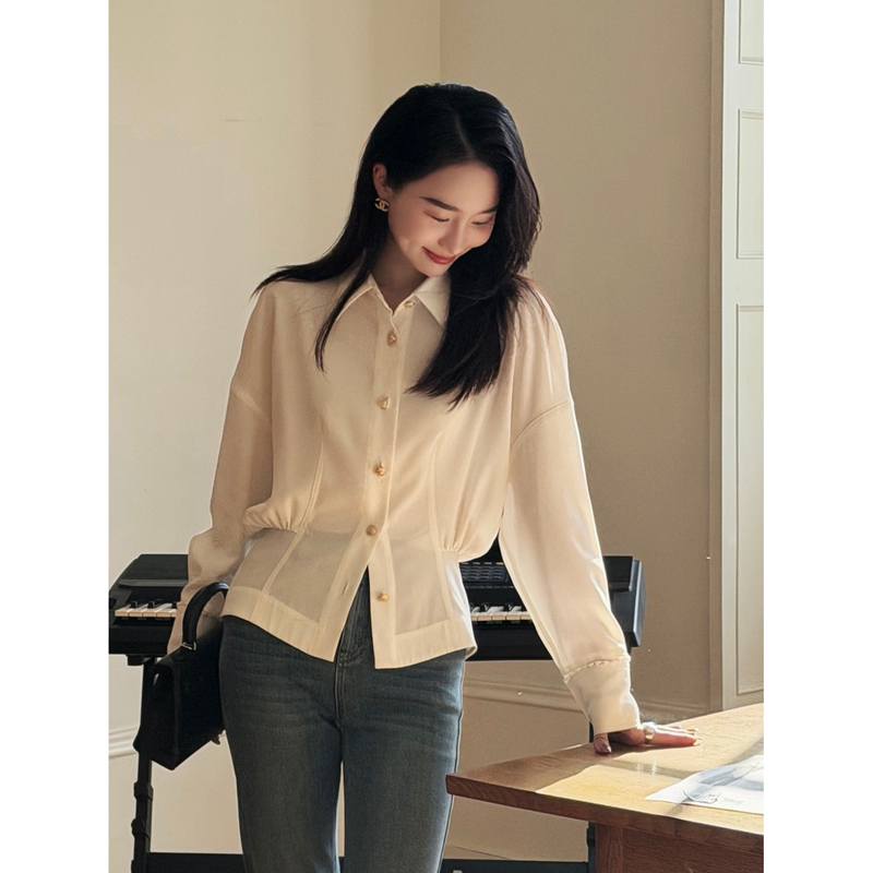 Qiu Yingying Hela Aomi “Minimalism” Drop-Shoulder, Waist-Cinching, Elegant Commuter Style Wrinkled Silhouette Shirt