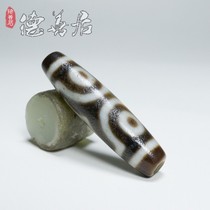 Tibetan old Agate Tianzhu Old chalcedony three-eyed Tianzhu Tianzhu Weathered pattern belt Pulp Tianzhu accessories