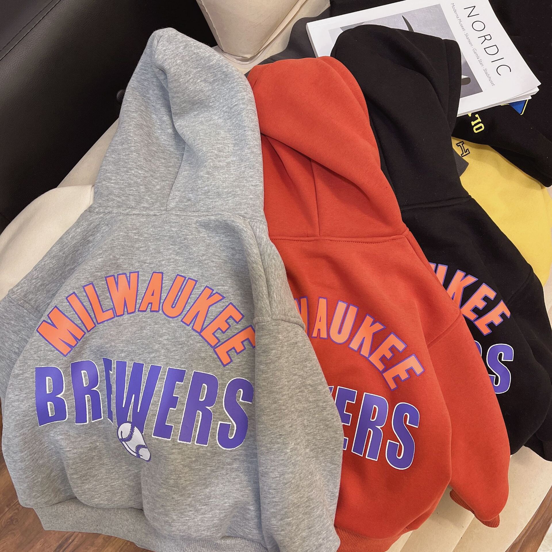 Children's fleece sweater hooded cardigan 2022 new boy's autumn and winter coat Korean style children's clothing baby top