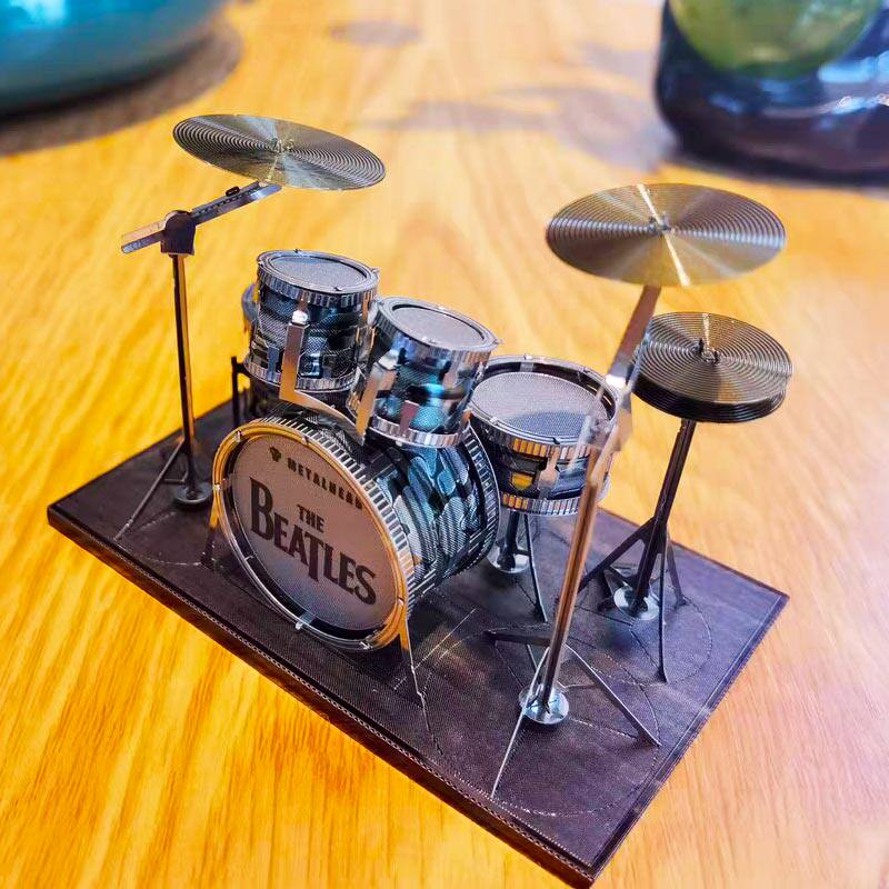 Metal toy three-dimensional puzzle Canon camera diy model musical instrument drum hand-made decoration gift