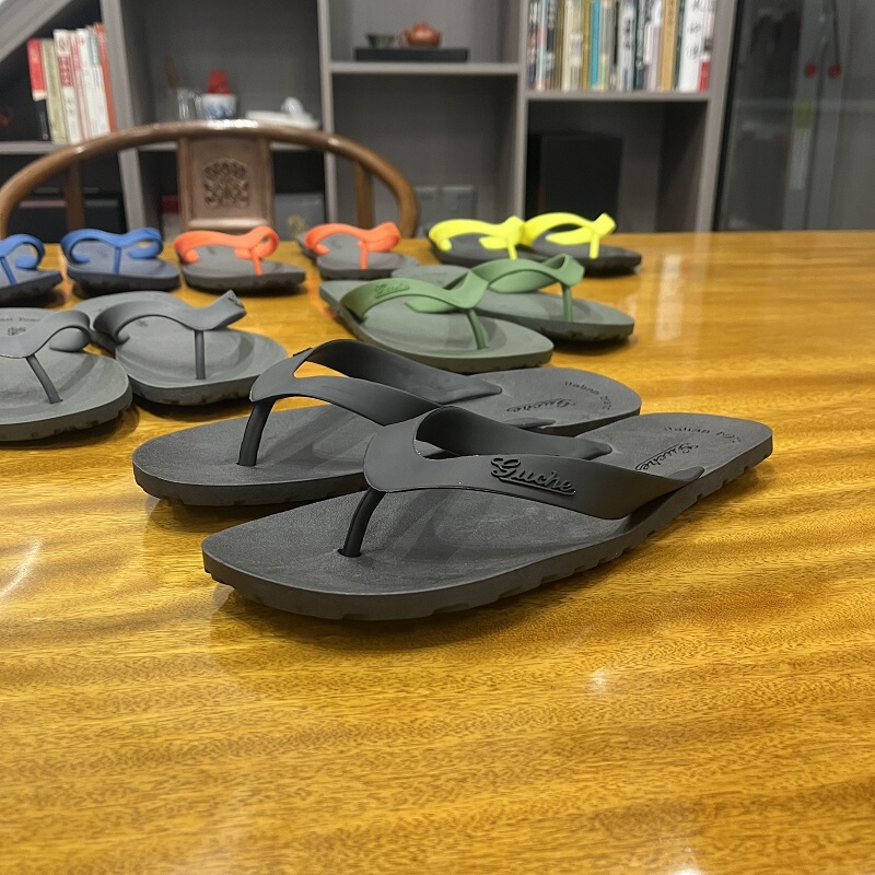 Italian Oideng Men's Flip-Flops Pure Rubber Anti-Odor Summer Men's Beach Shoes Men's Sandals Flip-Flops