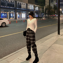 Crystal lord gross underpants female winter thickened plaid pants 90% turnip high waist display slim straight cylinder loose 2020 new