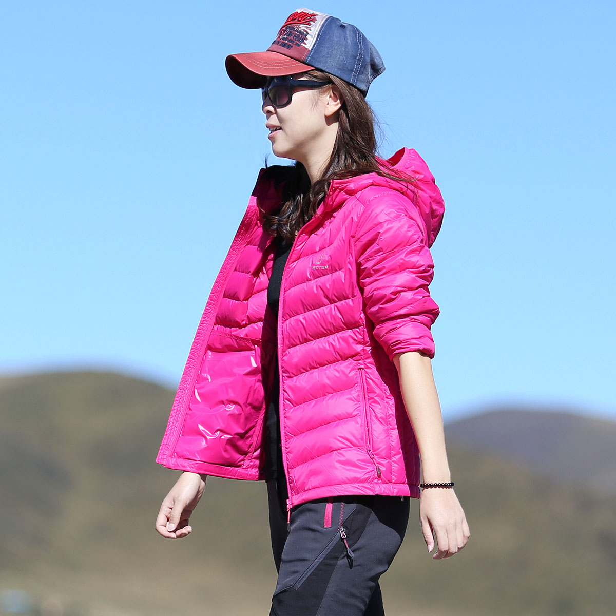 Snowshoo Island Outdoor Winter New Pure color down clothes ultra light warm and breathable windproof Outdoor cardiovert jacket woman