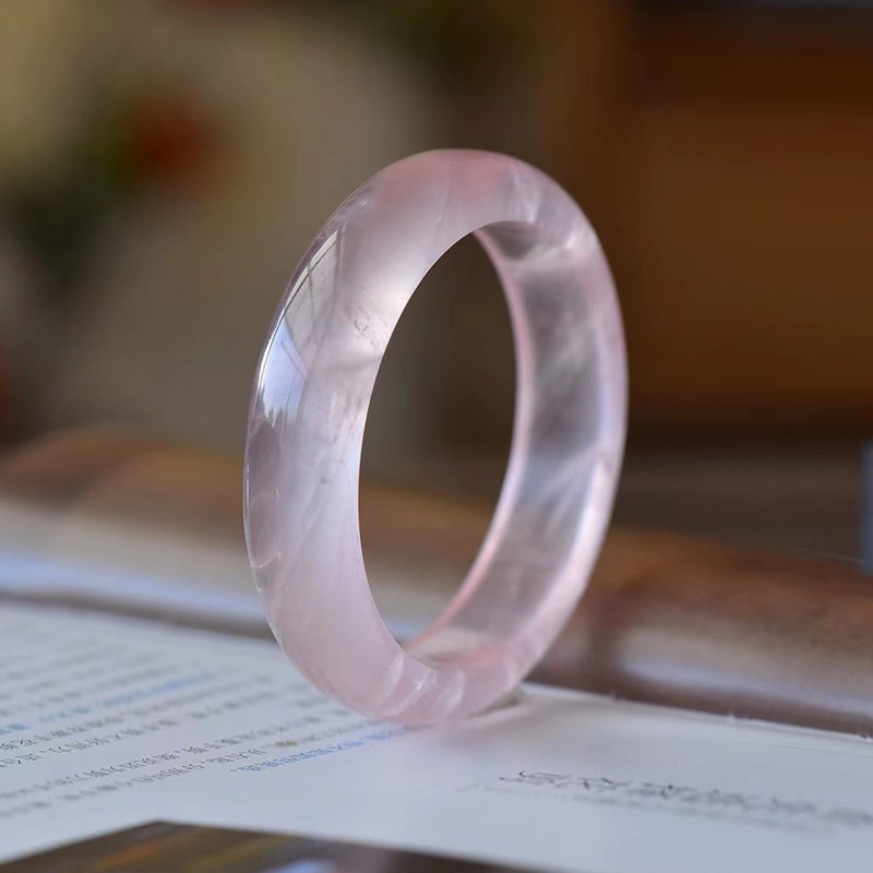 Natural Powder Crystal Bracelet Female style Peach Pink Crystal Bracelet Subwang wedding Peach Blossom Elegant bracelet fashion retro