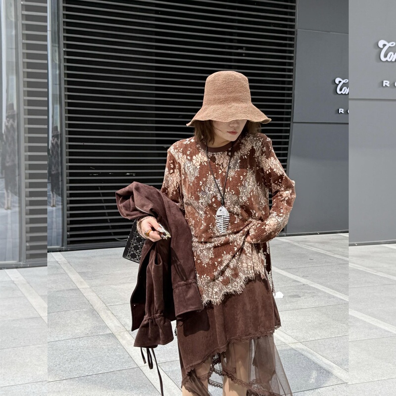 Ye Dafei Ydfstudio Niche Autumn Color Memory Early Autumn European High-Quality Color-Blocking Lace Top for Women Ye Dafei Ydfstudio Niche Autumn Color Memory Early Autumn European High-Quality Color-Blocking Lace Top for Women