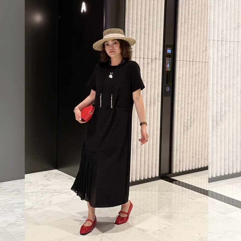 Ye Dafei Ydfstudio Niche Comfortable Style European Goods Irregular Hem Patchwork Design Dress for Women Ye Dafei Ydfstudio Niche Comfortable Style European Goods Irregular Hem Patchwork Design Dress for Women