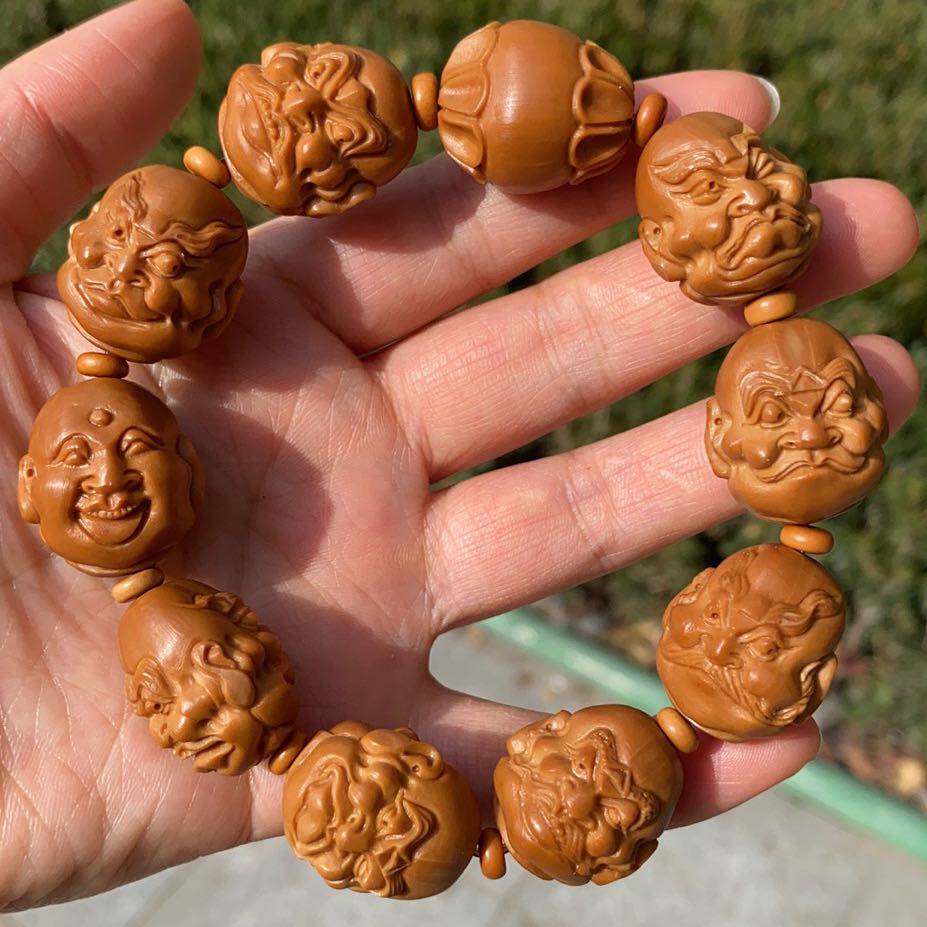 Hand-carved eighteen arhat olive core bracelets 2 0 arhat bracelets to play with men's double-sided arhat carving strings