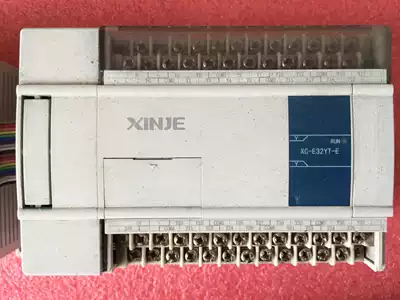 Xinjie PLC expansion module (xc-e32yt-e) original used I O expansion 32 transistors