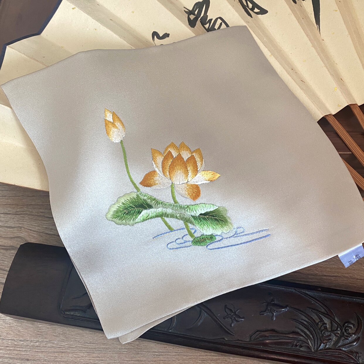🌟苏绣美学,细腻如丝🌸 真丝纯手工绣花苏绣手帕-手帕-淘宝好物网