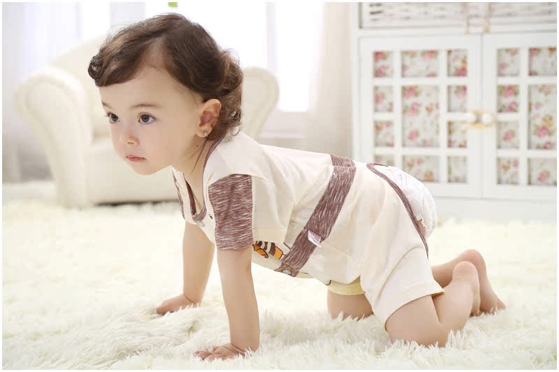 Mỏng bé mùa hè quần áo sơ sinh dưa hấu bông nam giới và phụ nữ bé onesies phù hợp với không tay có thể mở ra romper