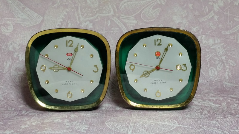With calendar*Double diamond alarm clock mechanical alarm clock 2 and sold