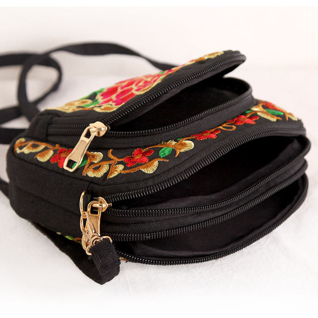 2019 New Ethnic Style Embroidered Bag Embroidered Canvas Simple Mobile Phone Bag Coin Purse Small Bag Women’s Crossbody Bag