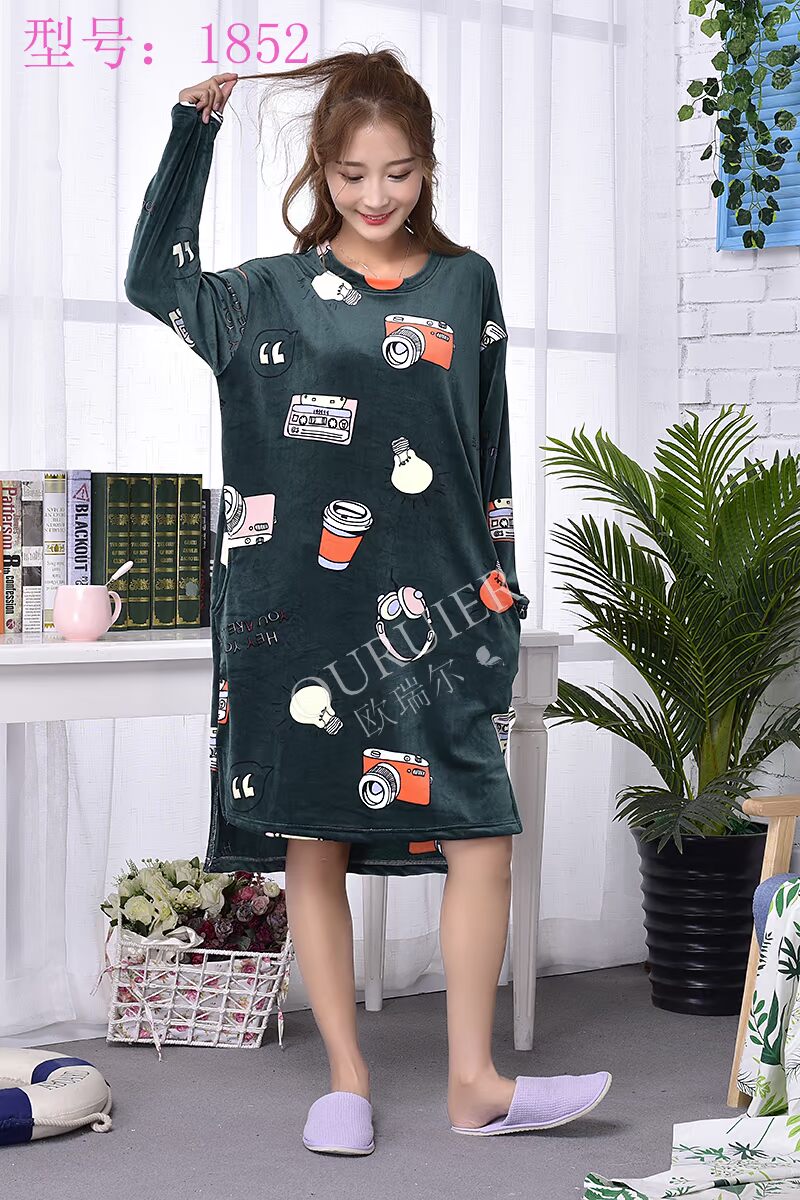 Oriel mùa thu và mùa đông đảo mới nhung đôi nhung nữ kích thước lớn thoải mái lông dài tay váy ngủ đồ bộ nam