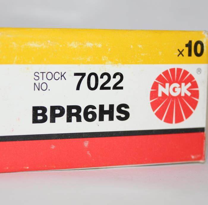 Changjiang 750 two-stroke pedal 100CC 90CC 80CC 70CC tumbler 50 with NGK spark plug BPR6HS