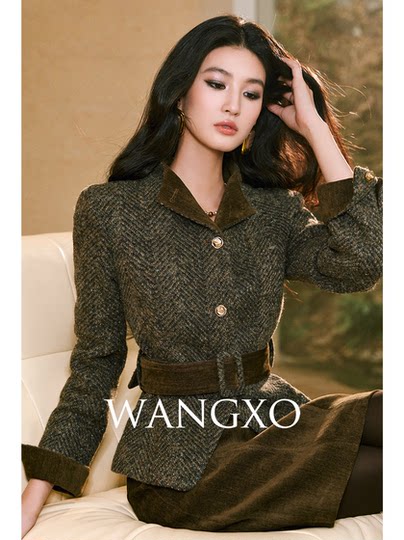Wangxo｜Luxurious Herringbone Wool with Shiny Silk and Chenille | Belted Slim-Fit Vintage Short Coat