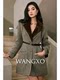 Wangxo｜Precious Natural 100% Wool｜Detachable Eco-Friendly Fur Collar, Wide Shoulders, Waist-Cinching, Long-Sleeved Blazer