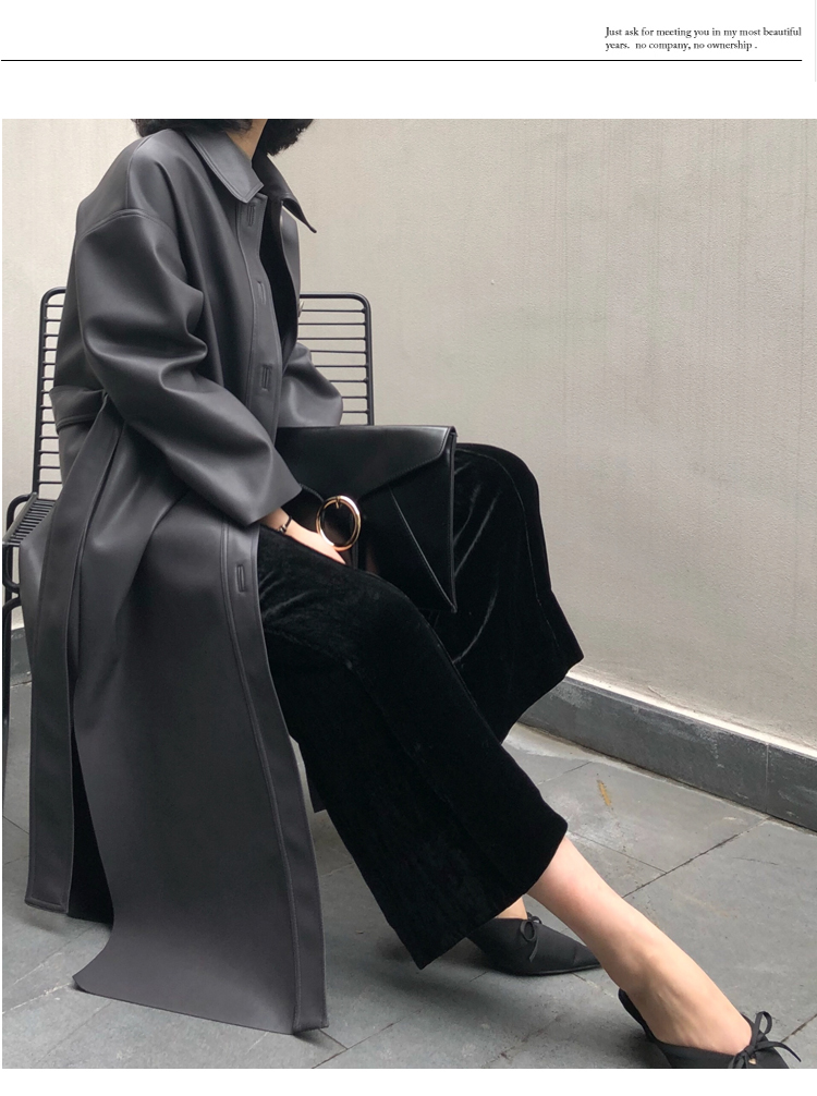 WANGXO retro khí chất giả da cừu pu da nữ 2018 áo mới mùa xuân trên đầu gối áo gió dài áo da thật