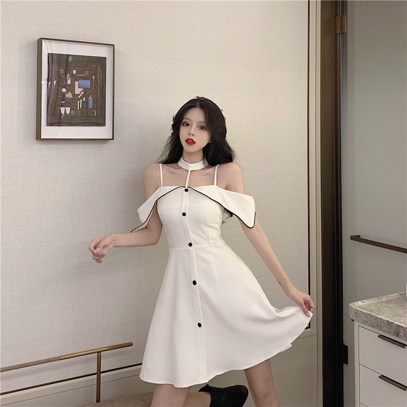VK旗艦店 韓國風一字領性感單排扣短袖洋裝