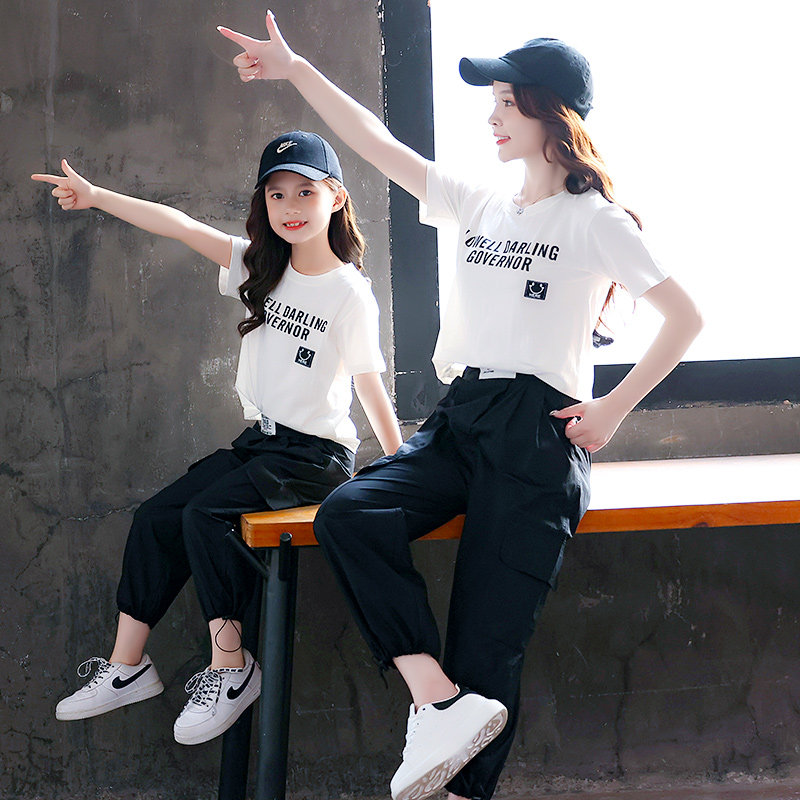 Net Red Kiss Suit Mother Woman Dress 2022 New Tide CUHK Child Short Sleeve Girl Dress Foreign Pie Two Sets