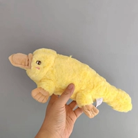 Желтый утконос имеет BB и имеет длину 35 см.