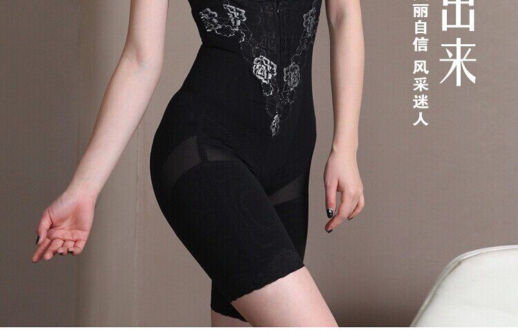 Sous-vêtement minceur luxueux en nylon - Ref 688119 Image 38