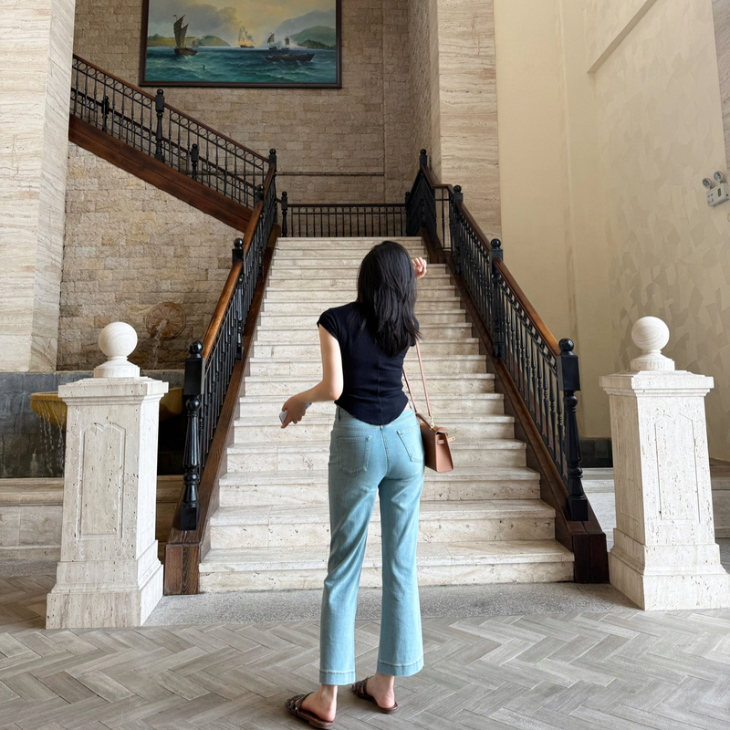 【Paper-Thin Flared Pants】{Lycra+Lyocell} High-Waisted Stretchy Flared Cropped Jeans