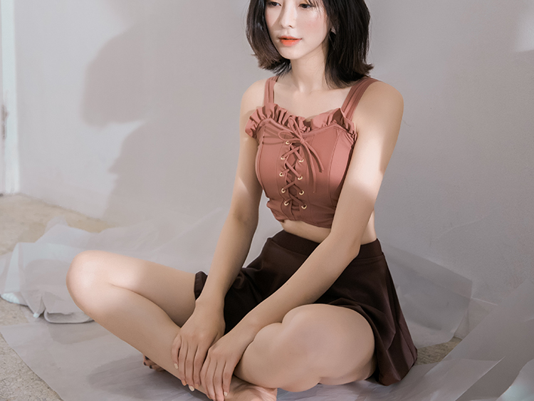 2018 Hàn Quốc mới nhỏ xinh cô gái nhỏ ngực nhỏ bikini ba mảnh chia váy tắm mùa xuân nóng bỏng 	bikini 2 mảnh màu trắng	