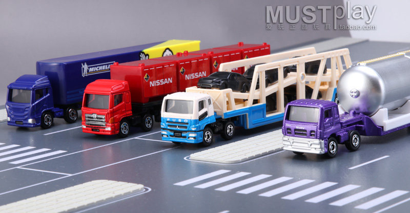Модель машины None TAKARA TOMY TOMICA