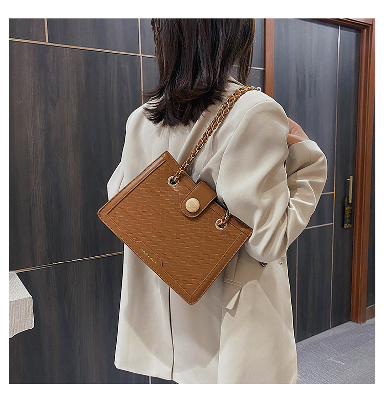 New Fashion Western Style Single Shoulder Messenger Bag display picture 6