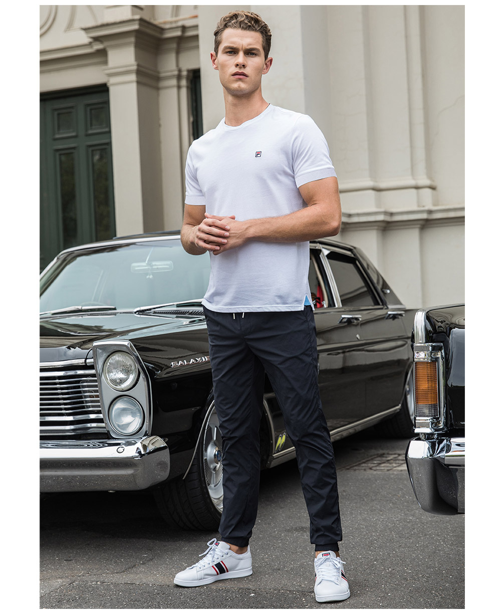 FILA Fila Nam Ngắn T 2018 Mùa Hè Thể Thao Mới Da Bình Thường Thoáng Khí Ngắn Tay Áo T-Shirt Nam áo thun reebok