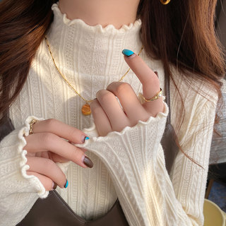 Women's semicircle turtleneck sweater