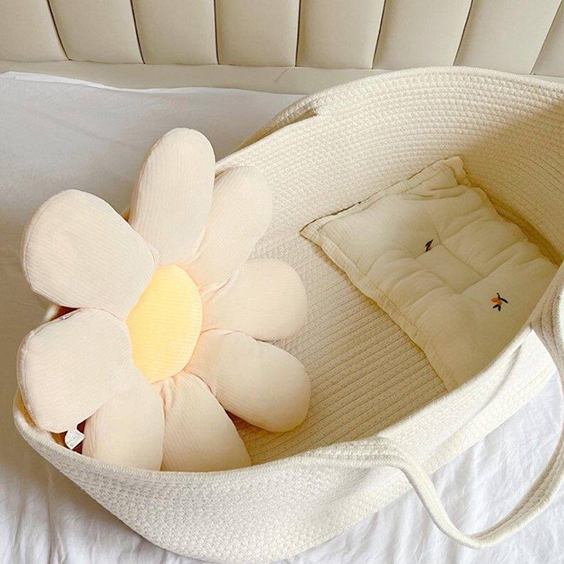 Baby handheld Sleeping Basket Moving Out Baby Safe Sleeping Bed Ins portable Korean home Hand basket-Taobao