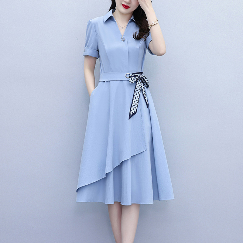 Petite Mother's Dress for Women, 2025 Summer New Style, Elegant, Slimming, Fashionable, Mid-Length, Short-Sleeved Dress