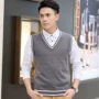 Mùa thu và mùa đông nam đan áo vest gà trái tim áo vest cotton V-cổ không tay áo len vest nam vest nam thanh niên áo khoác len nam