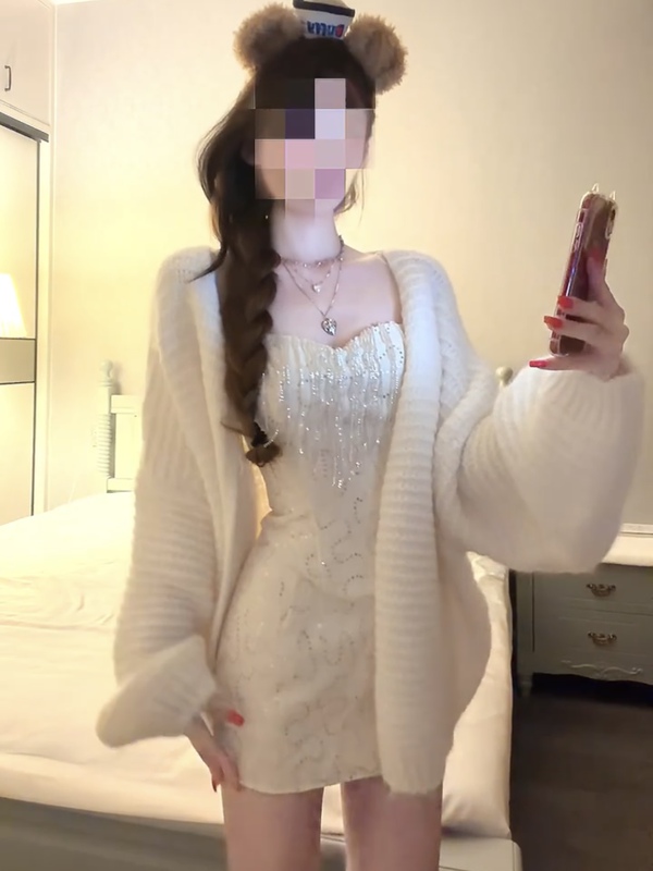 Sweet Milky White Soft Sweater Cardigan for Women, 2026 Autumn and Winter New Style, Loose and Slimming Knit Cardigan