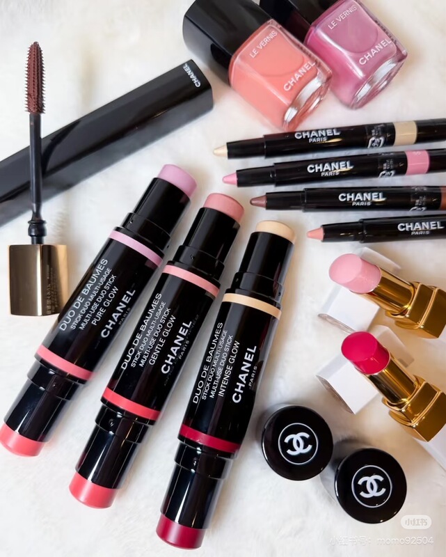 [in Stock] Chanel/Chanel 2026 Summer Limited Edition Blush Highlighter Stick, Eyeshadow Pencil, Nail Polish