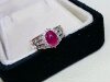 Pt900 thick gold inlaid natural ruby ring, egg surface 1.76 carats diamond 59 cents gold weight 8.2 grams of luxury