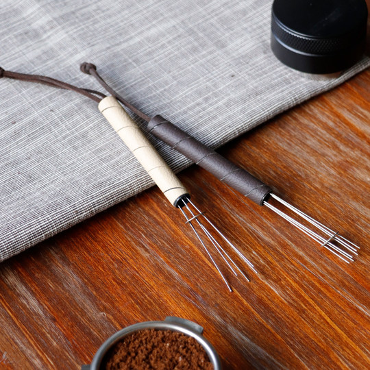Coffee cloth powder needle cloth powder device coffee powder stirring agglomeration device needle type hangable powder powder device leather