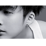 Модные брендовые небольшие дизайнерские серьги подходит для мужчин и женщин, серебро 925 пробы, в стиле панк, в корейском стиле, тренд сезона