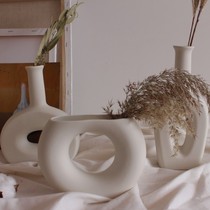 ins wind Nordic ceramic vase Retro home decoration semicircular bed and breakfast cafe studio decoration pendulum