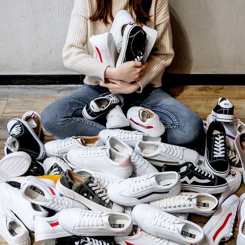 淘宝转运小世学长清仓断码尾货百搭小白鞋女2019春款韩版学生帆布鞋女鞋子